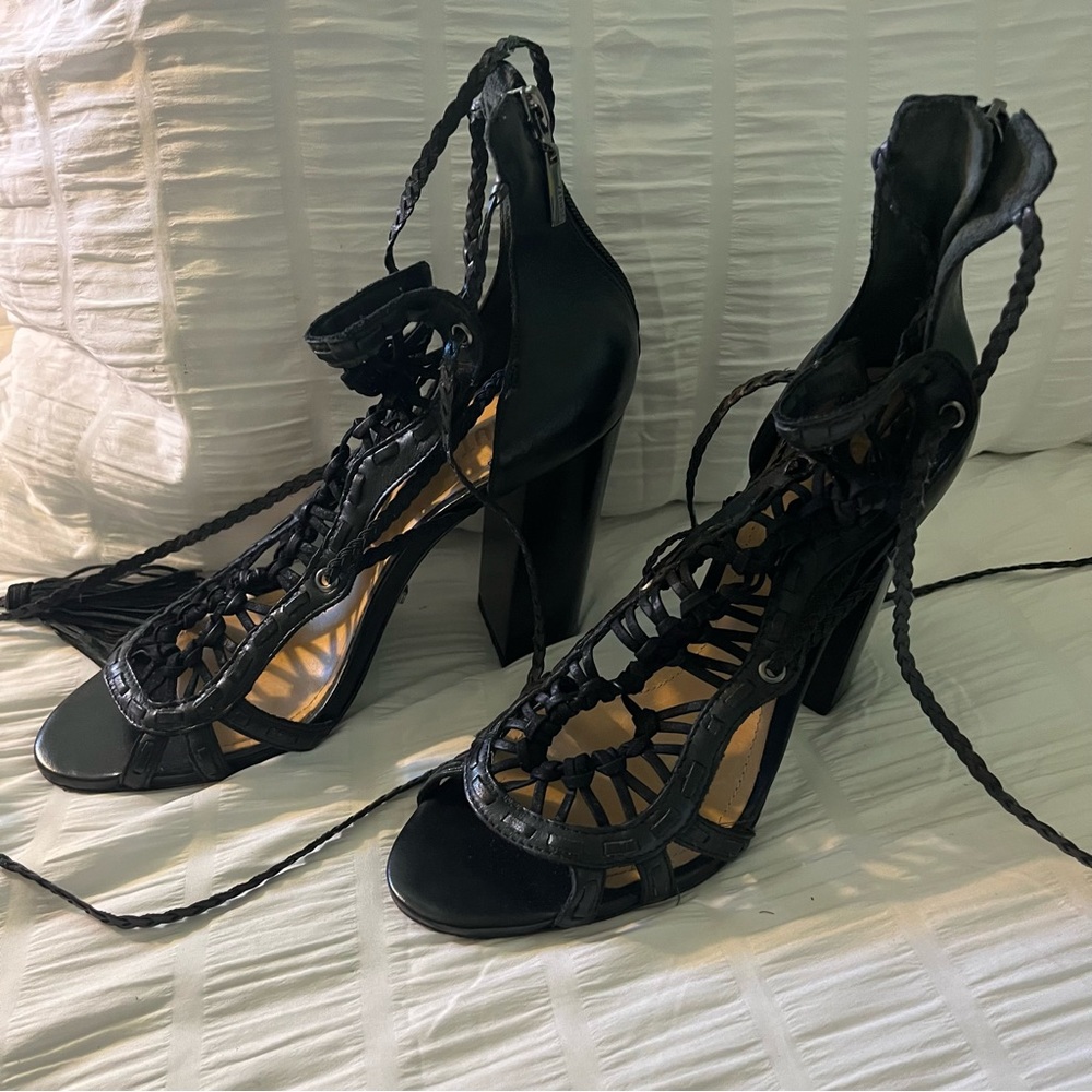 SCHUTZ - Black Leather Dubai Gladiator Sandal Size 8 - Picture 6 of 12